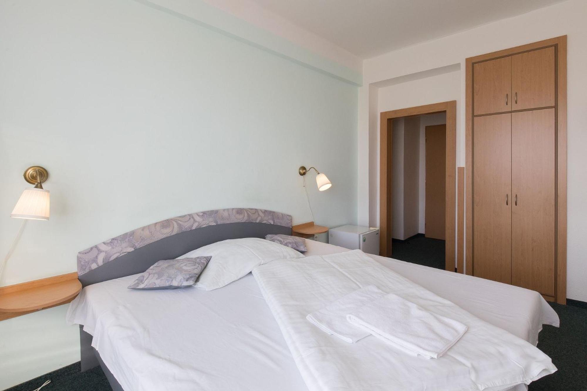 Hotel Belvedere Příbram מראה חיצוני תמונה